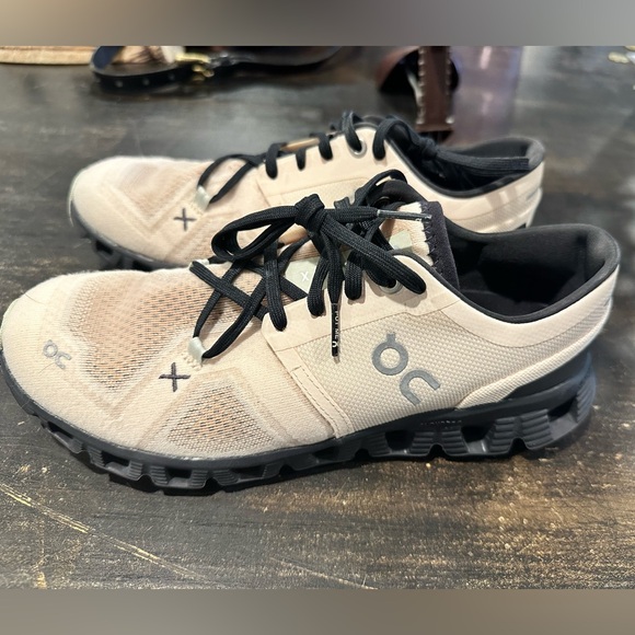 Womens On Cloud X3 fawn/magnet size 7.5 - Picture 9 of 10